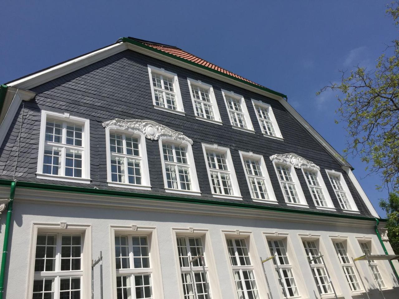 Schulhaus Hotel Schwelm Extérieur photo